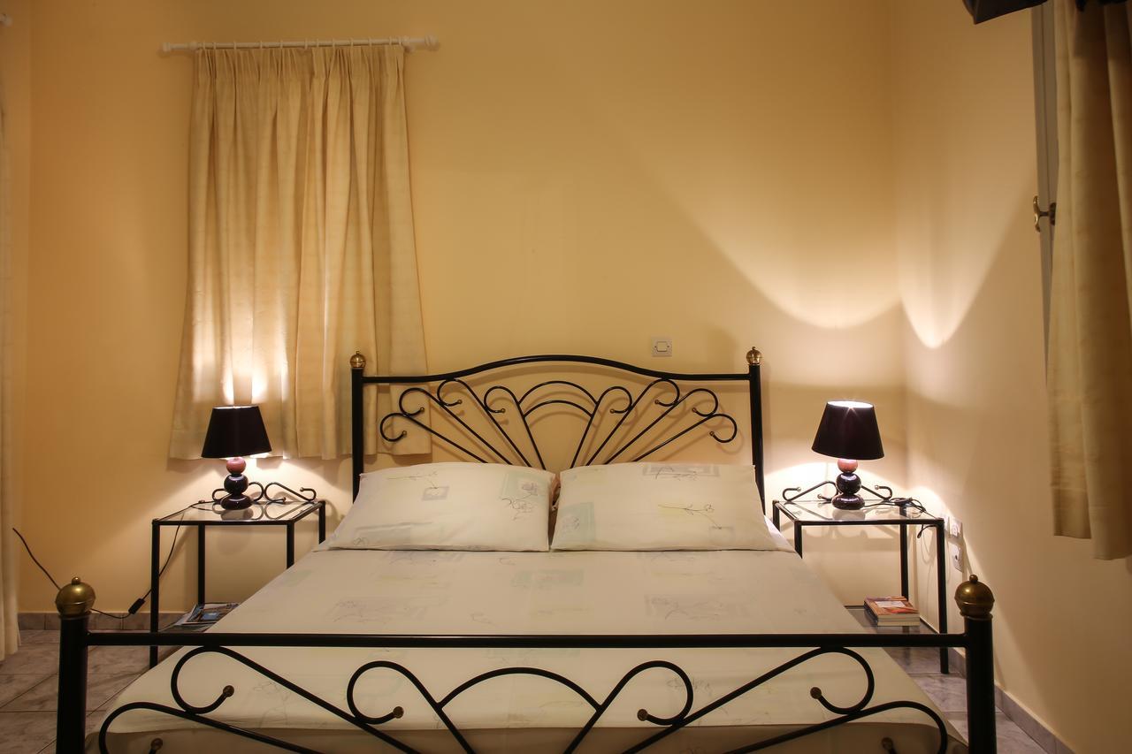 Villa View Studios Andros Town Bagian luar foto